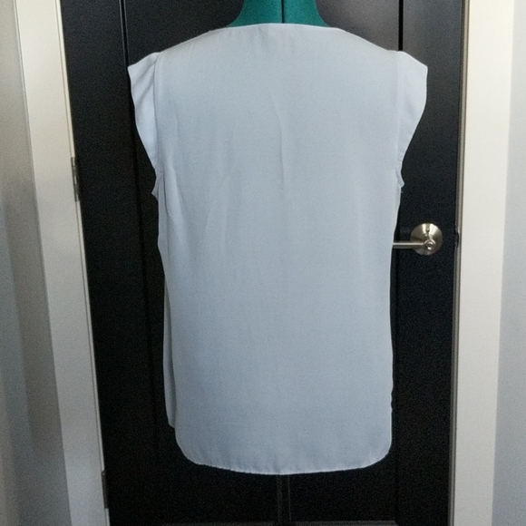 **Banana Republic** Barely Blue Size Medium Blouse - Picture 2 of 6